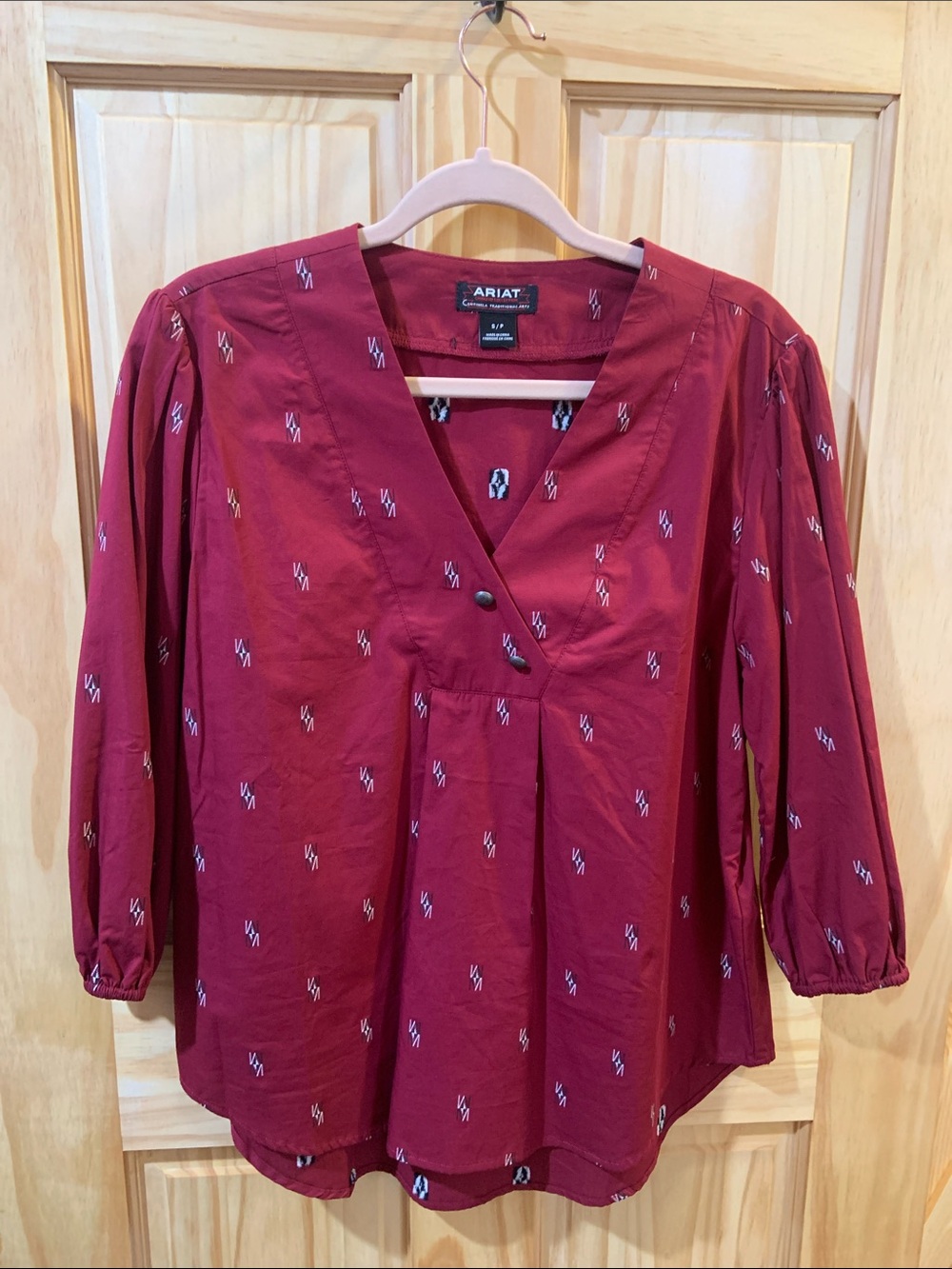 Ariat women’s blouse